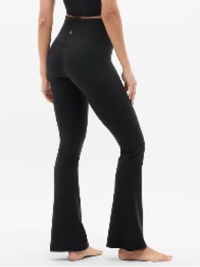 Athleta Elation Flare Pant Black. Size S.